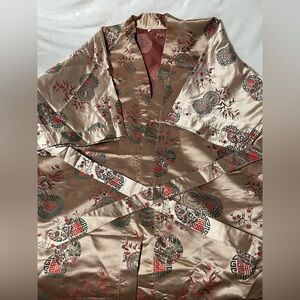 Elegant Floral Kimono Robe